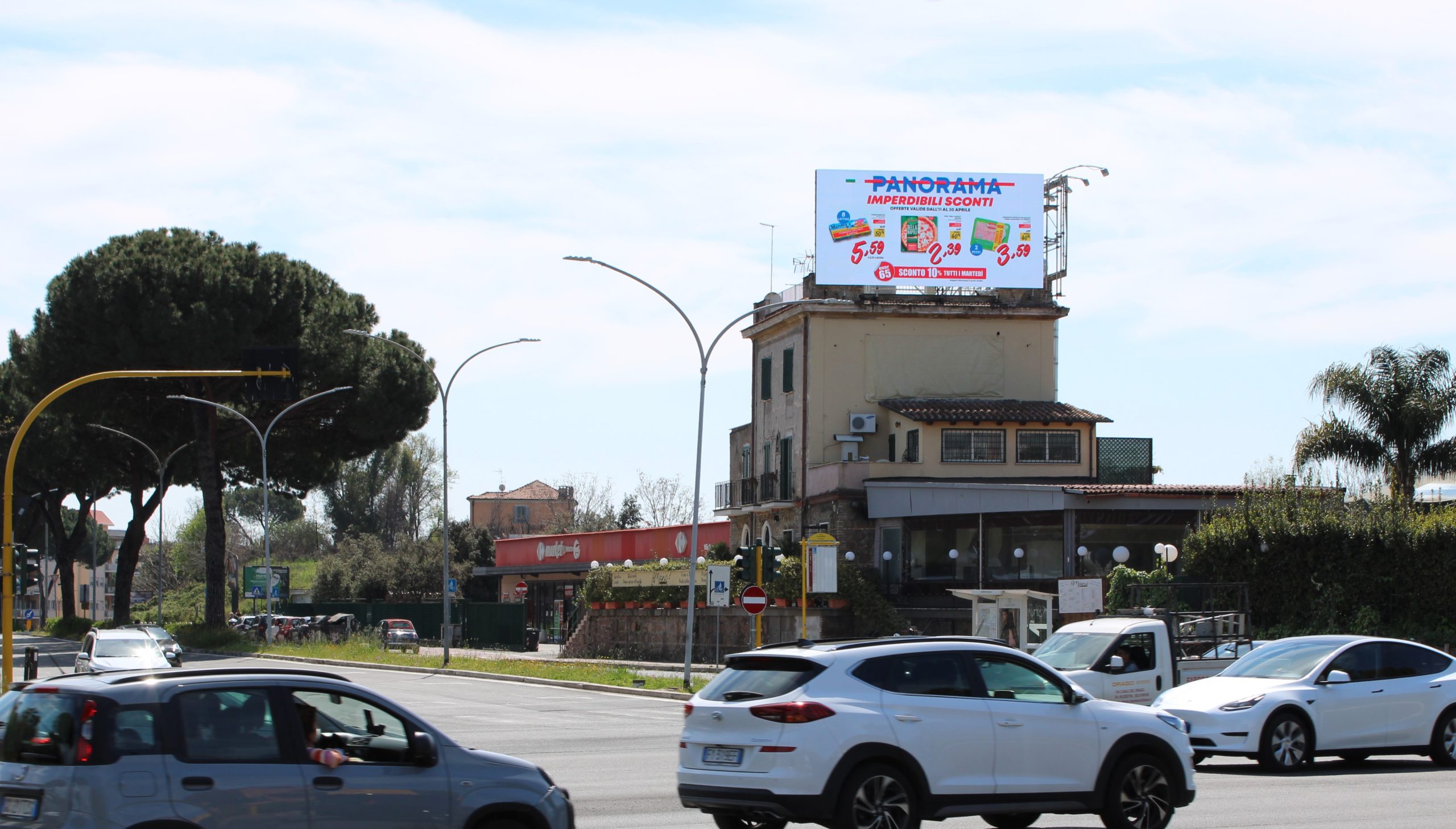 ledwall m 9x4 via Laurentina angolo Via Colombo (002)